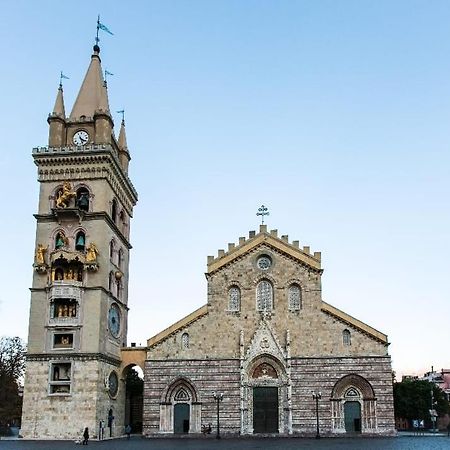 App C Duomo Messina Apartment Екстериор снимка